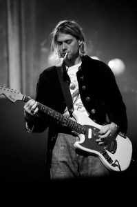 Kurt Cobain Biography 